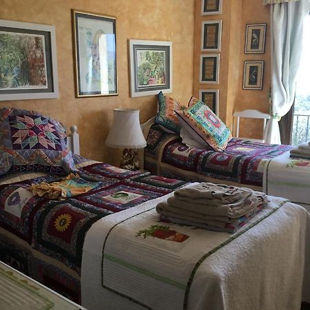 Villa La Cerisaie. Reynes Екстер'єр фото